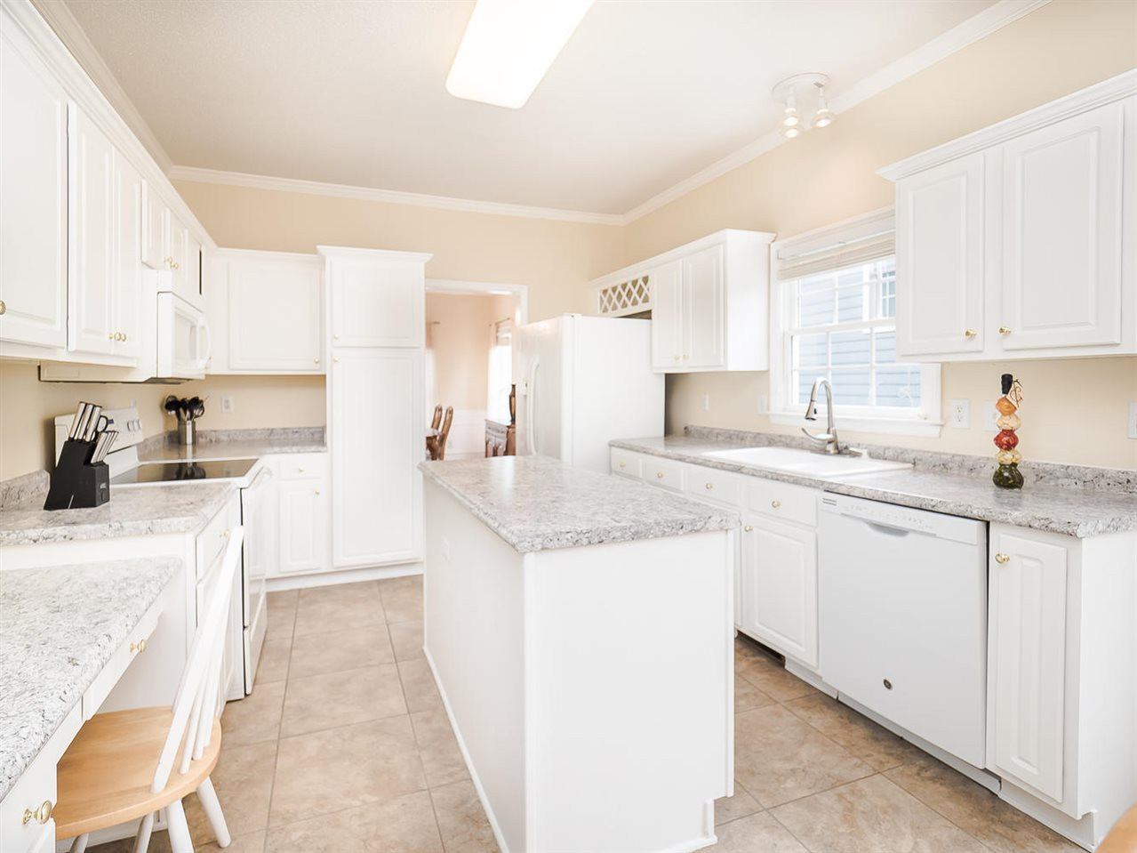5305 Littrell Circle Raleigh, NC 27613 - Photo 9 of 25 Photo 9