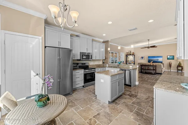 $925,000 | 1139 South Brevard Avenue, Cocoa Beach, FL 32931