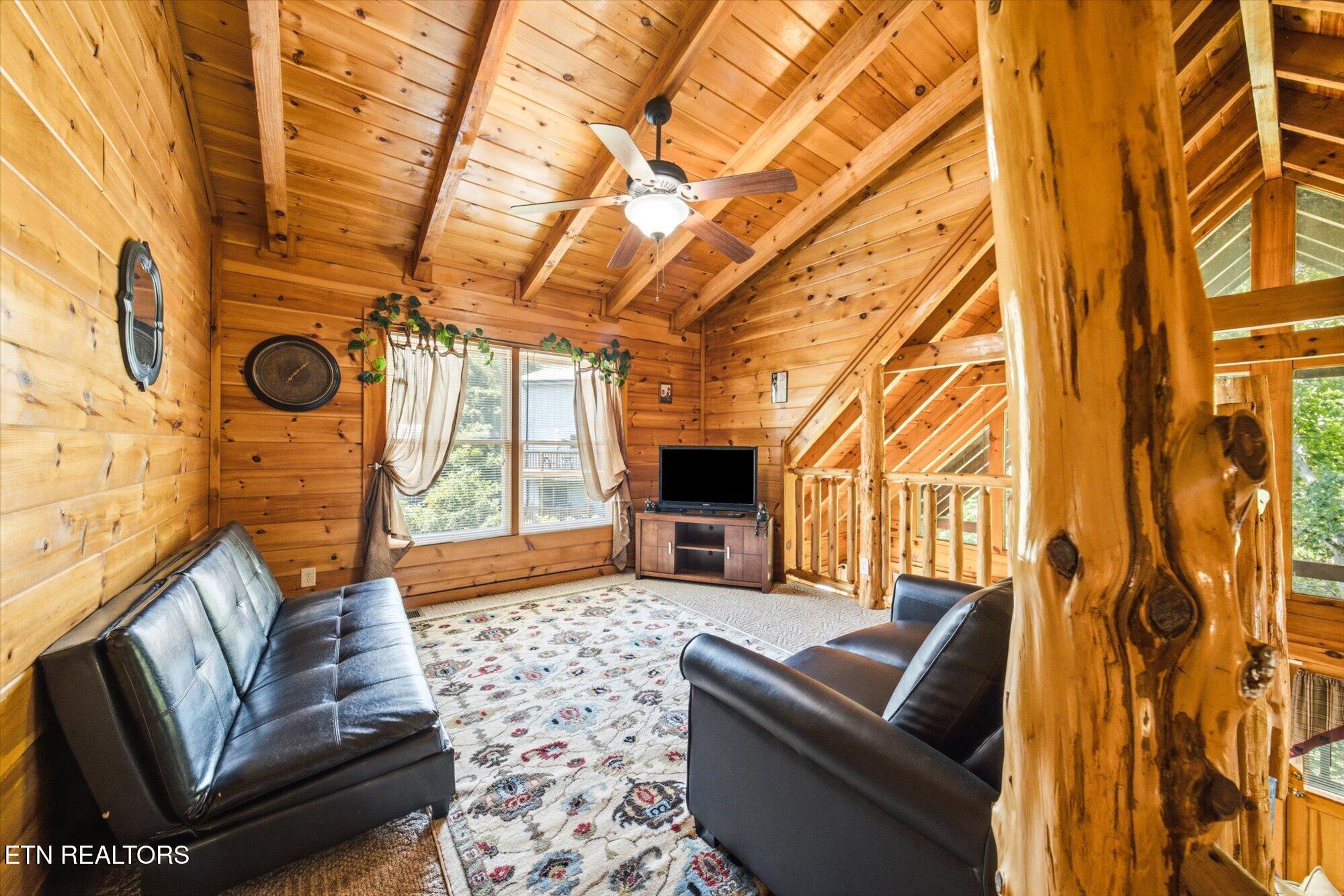 2606 Tree Top Way Pigeon Forge, TN 37863 - Photo 11 of 38 11