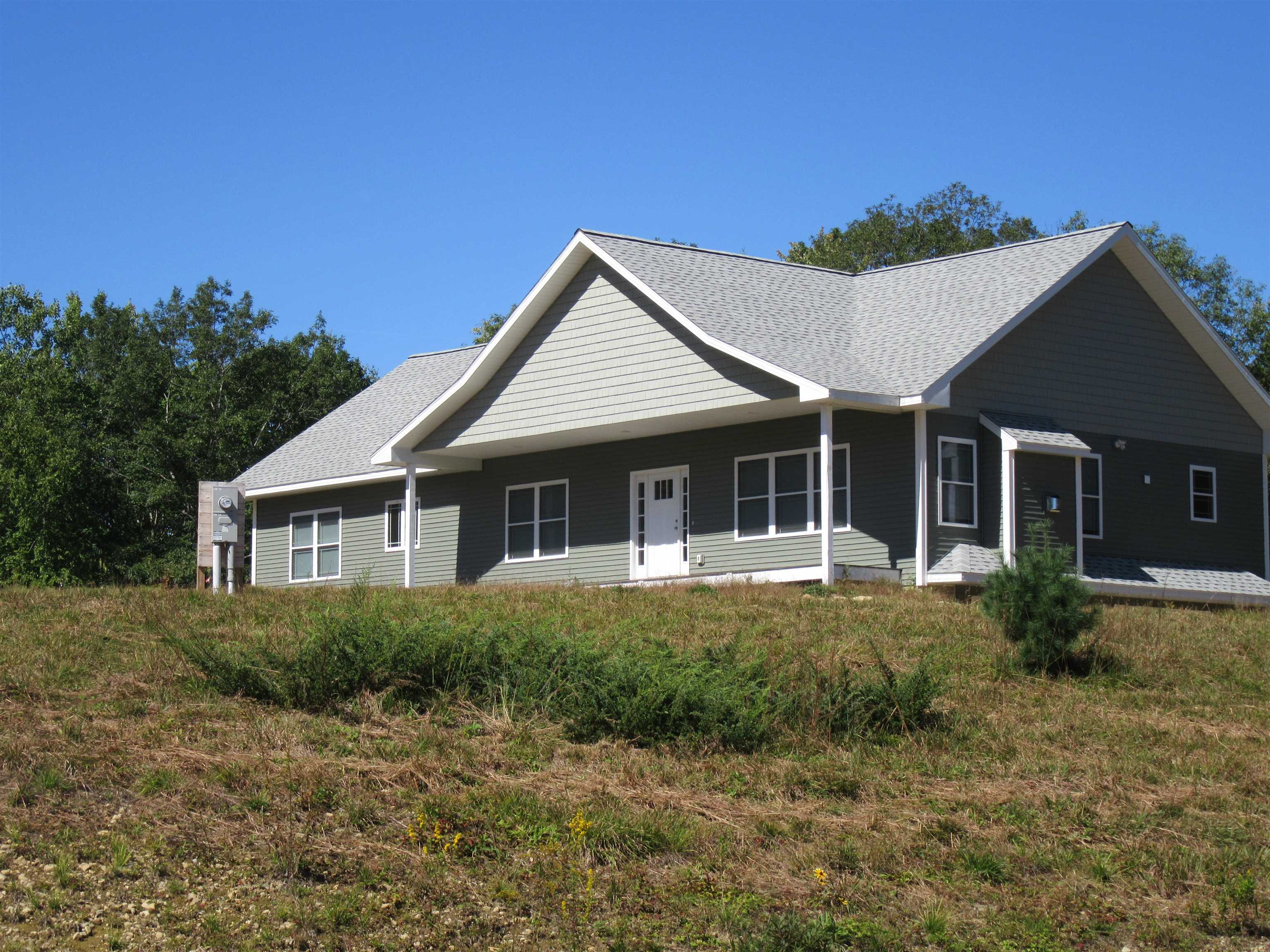 96 Kennard Road Nottingham, NH 03290 - Photo 4 of 34 Gallery Image 4