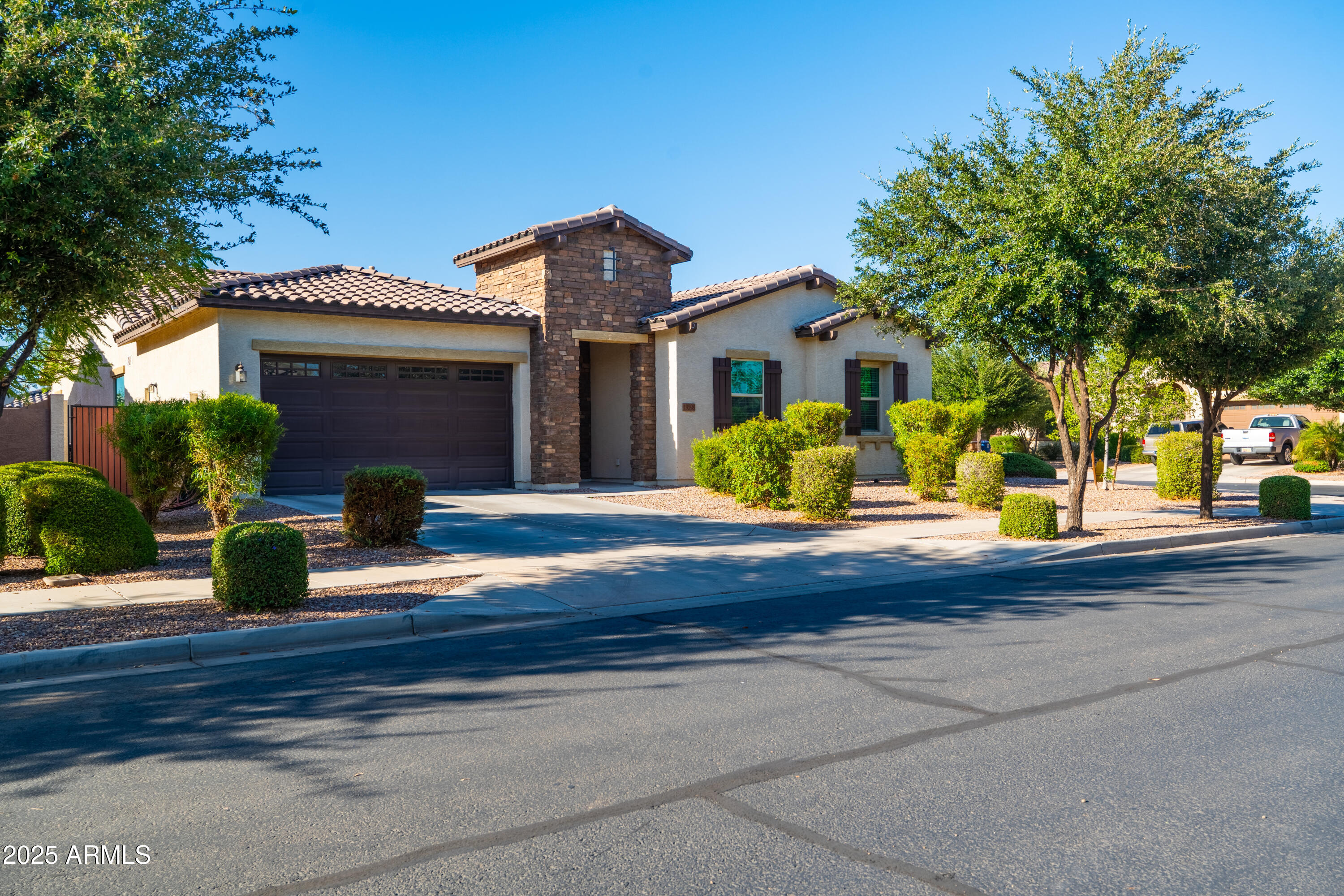 19598 Walnut Road Queen Creek, AZ 85142 - Photo 1 of 49 front of home