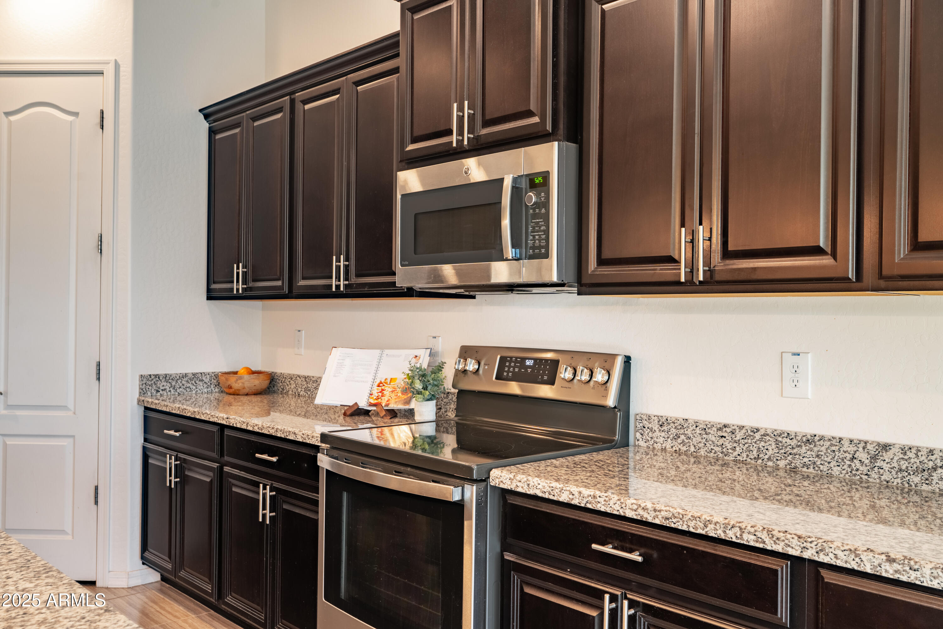 19598 Walnut Road Queen Creek, AZ 85142 - Photo 18 of 49 beautiful kitchen