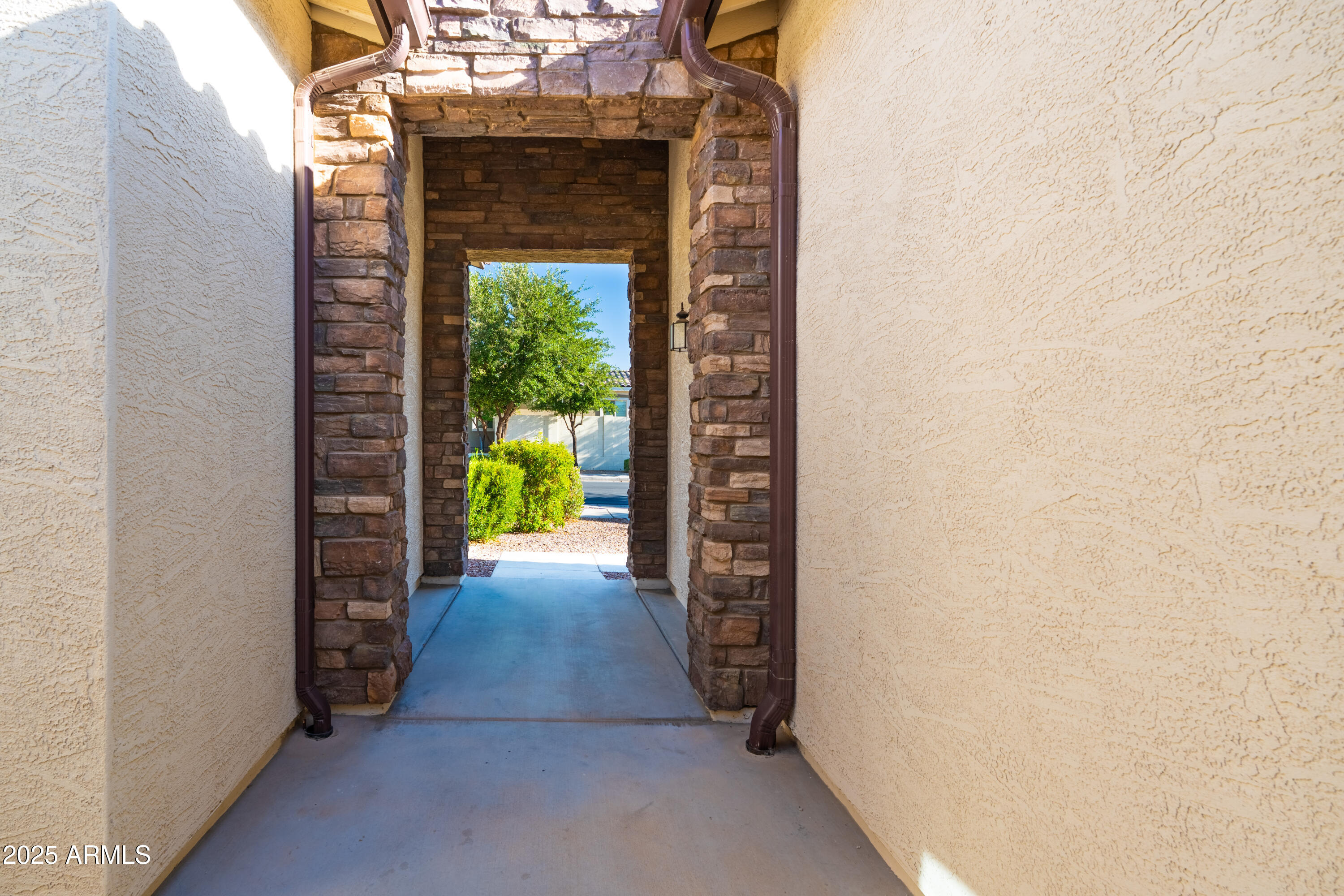 19598 Walnut Road Queen Creek, AZ 85142 - Photo 3 of 49 courtyard entrance