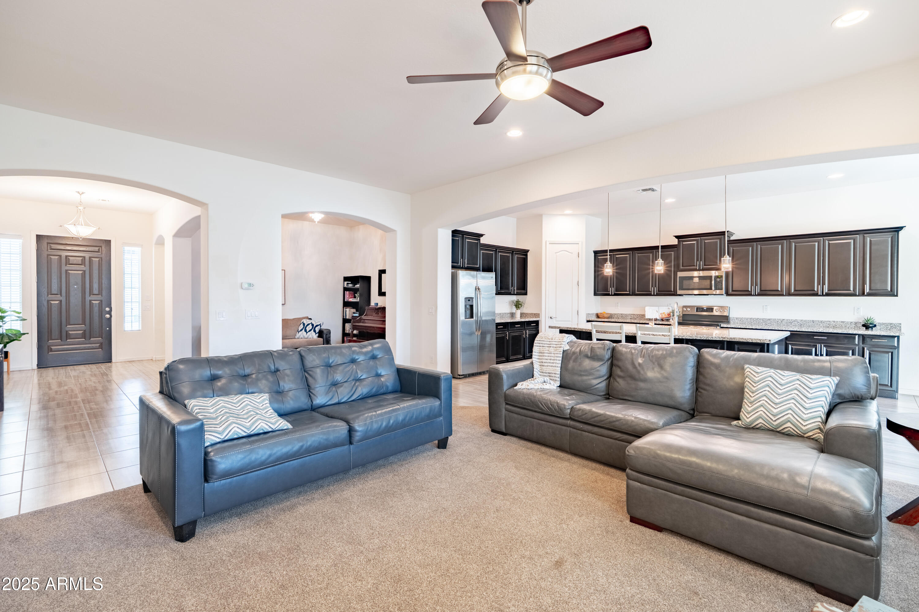 19598 Walnut Road Queen Creek, AZ 85142 - Photo 7 of 49 great room layout