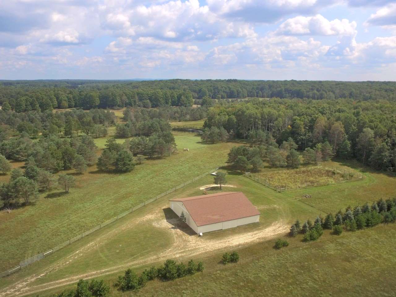 10812 Deibert Road Southwest Fife Lake, MI 49633 - Photo 45 of 92 1835089-44.JPG