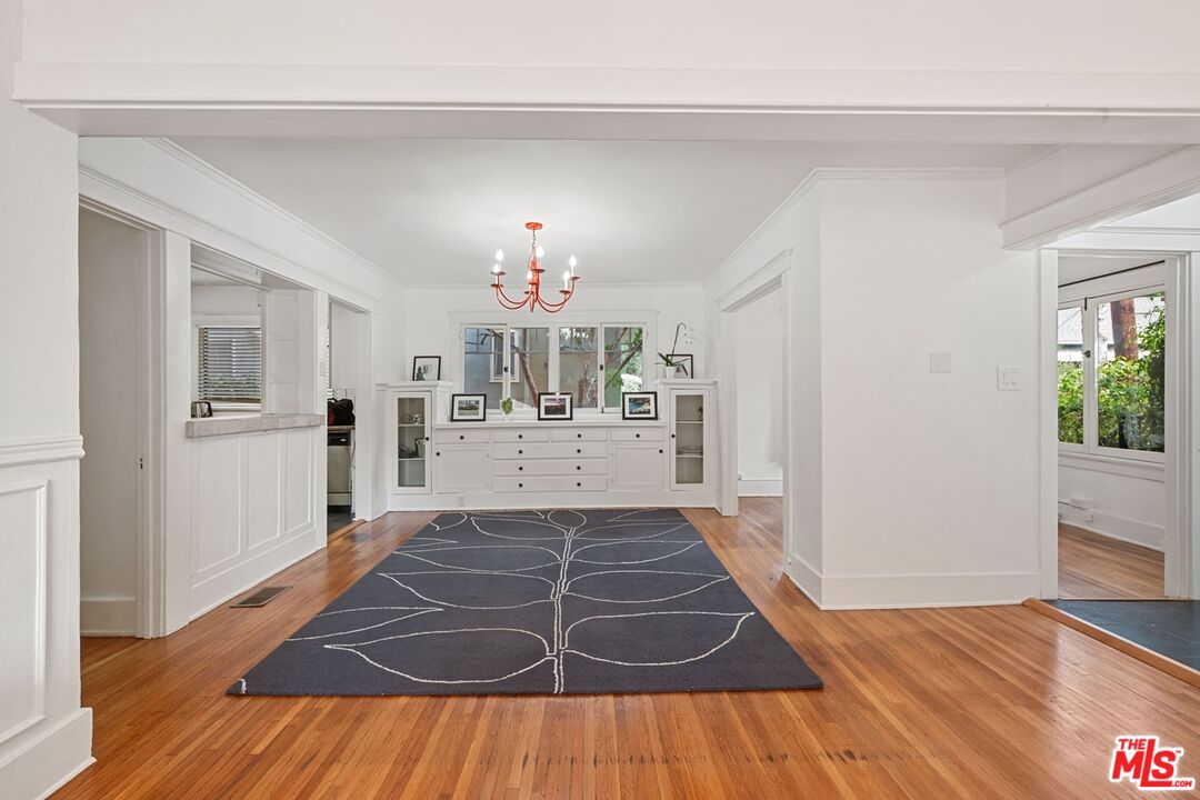 2001 Pinehurst Road, Unit 2 Los Angeles, CA 90068 - Photo 2 of 15