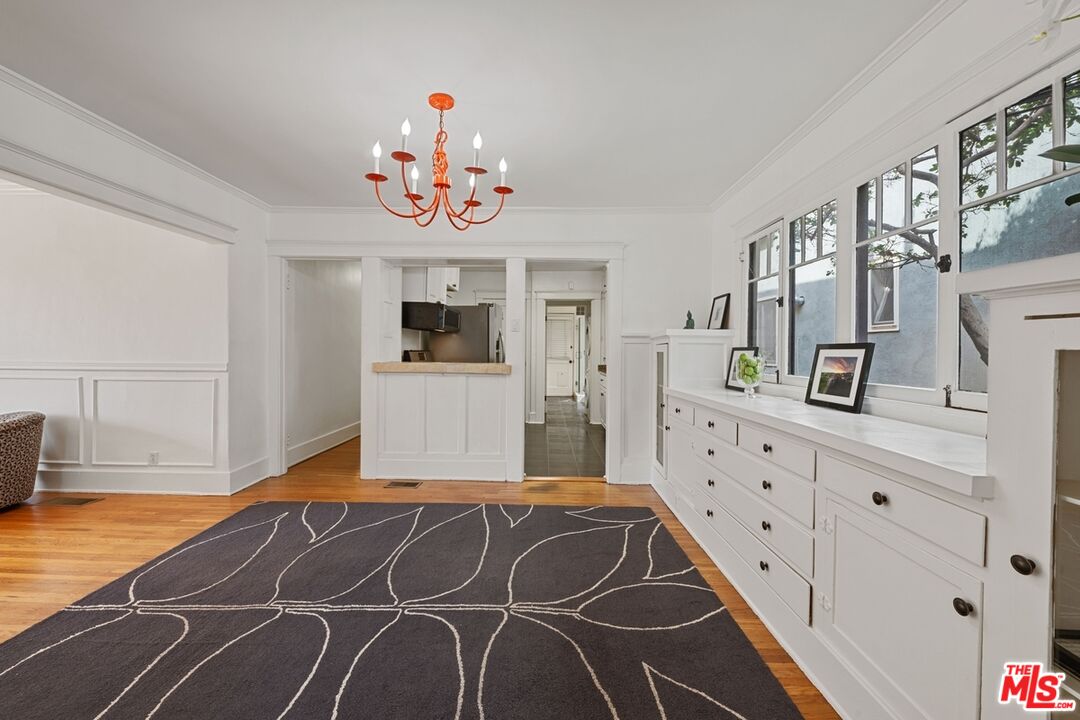 2001 Pinehurst Road, Unit 2 Los Angeles, CA 90068 - Photo 5 of 15