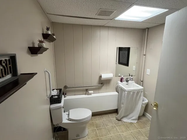 $599,900 | 284 Merrow Road, Tolland, CT 06084