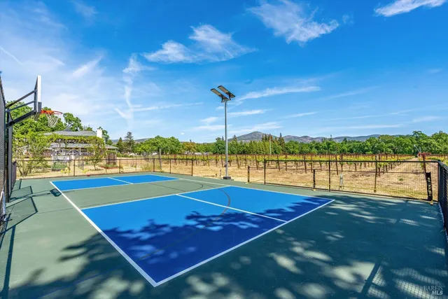 $7,500,000 | 1079 Hedgeside Avenue, Napa, CA 94558