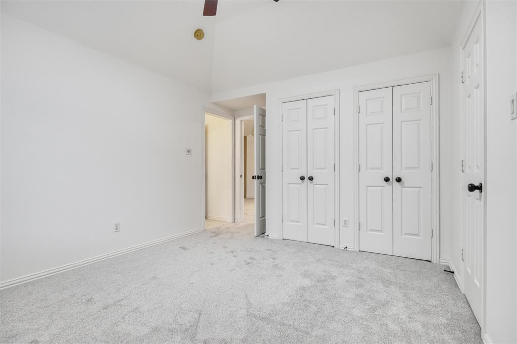 406 Del Rio Court Allen, TX 75013 - Photo 26 of 40 3rd bedroom, upstairs