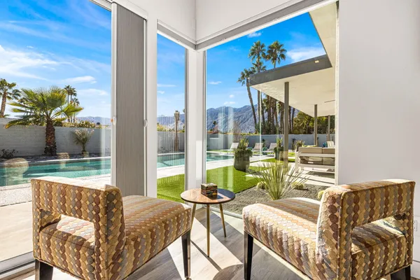 $12,000 | 2413 East El Alameda, Palm Springs, CA 92262