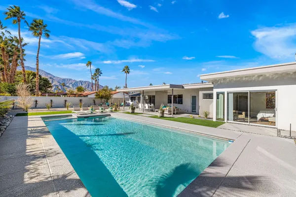$12,000 | 2413 East El Alameda, Palm Springs, CA 92262