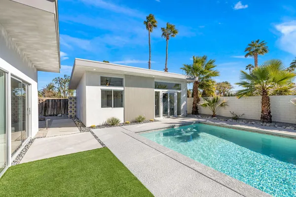 $12,000 | 2413 East El Alameda, Palm Springs, CA 92262