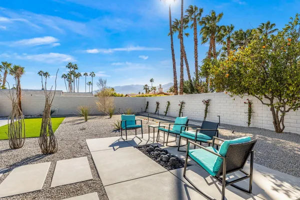 $12,000 | 2413 East El Alameda, Palm Springs, CA 92262