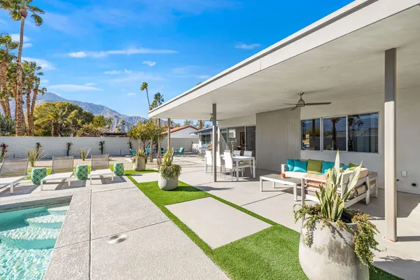 $12,000 | 2413 East El Alameda, Palm Springs, CA 92262