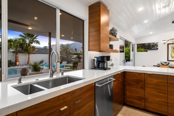 $12,000 | 2413 East El Alameda, Palm Springs, CA 92262