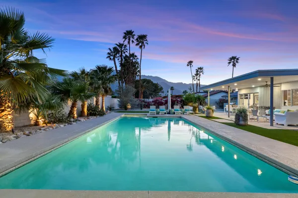 $12,000 | 2413 East El Alameda, Palm Springs, CA 92262