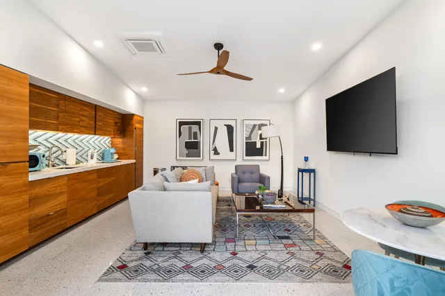 $12,000 | 2413 East El Alameda, Palm Springs, CA 92262