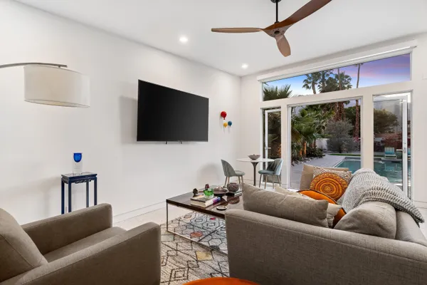 $12,000 | 2413 East El Alameda, Palm Springs, CA 92262