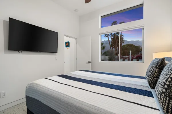 $12,000 | 2413 East El Alameda, Palm Springs, CA 92262