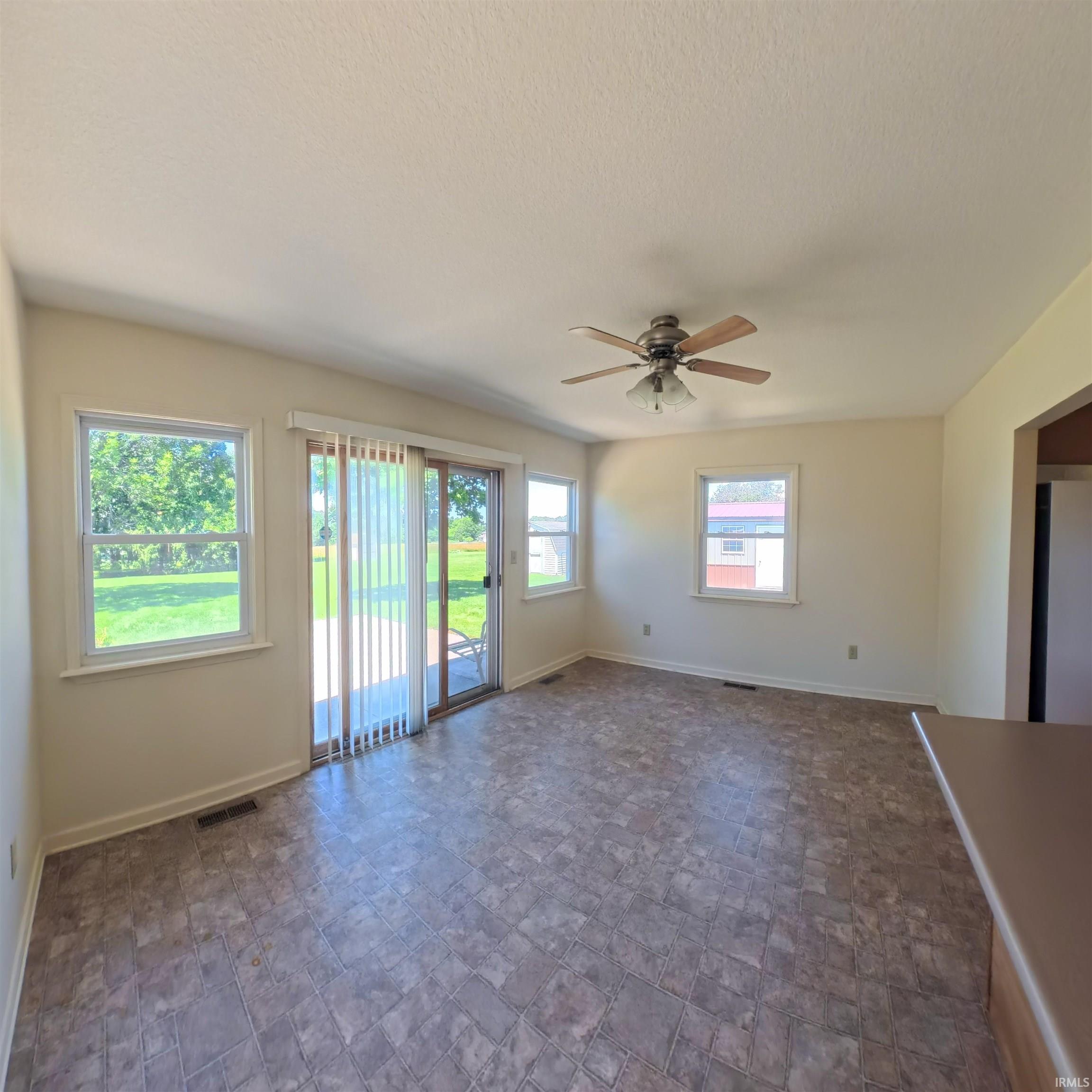 726 South Williamsport Road Williamsport, IN 47993 - Photo 9 of 19