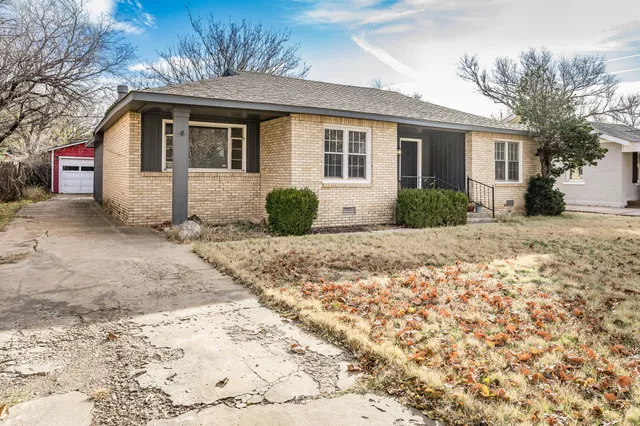 $220,900 | 2115 South Hayden Street, Amarillo, TX 79109