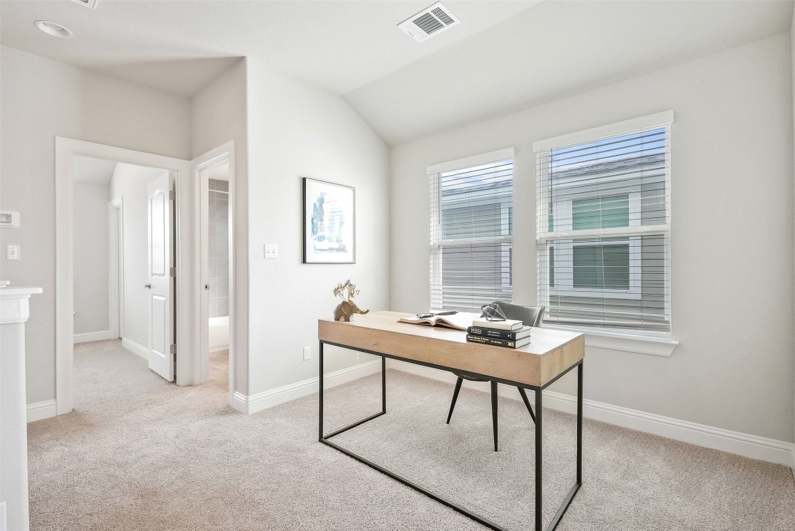 113 Stone Cyn Drive Georgetown, TX 78628 - Photo 22 of 35 a work room with furniture and windows