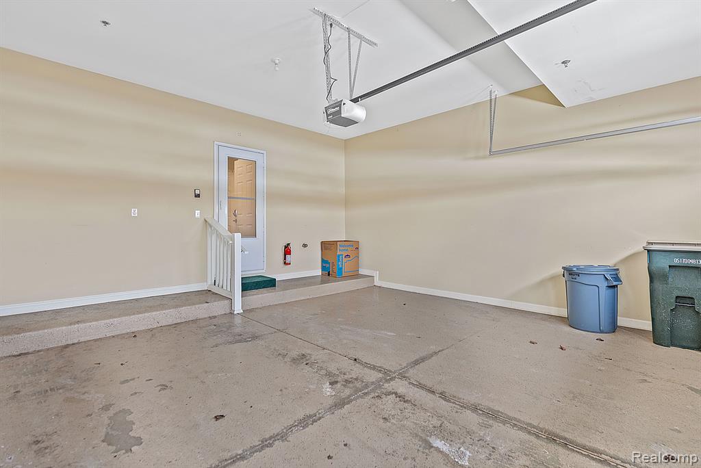 45493 North Stonewood Road Canton, MI 48187 - Photo 25 of 27