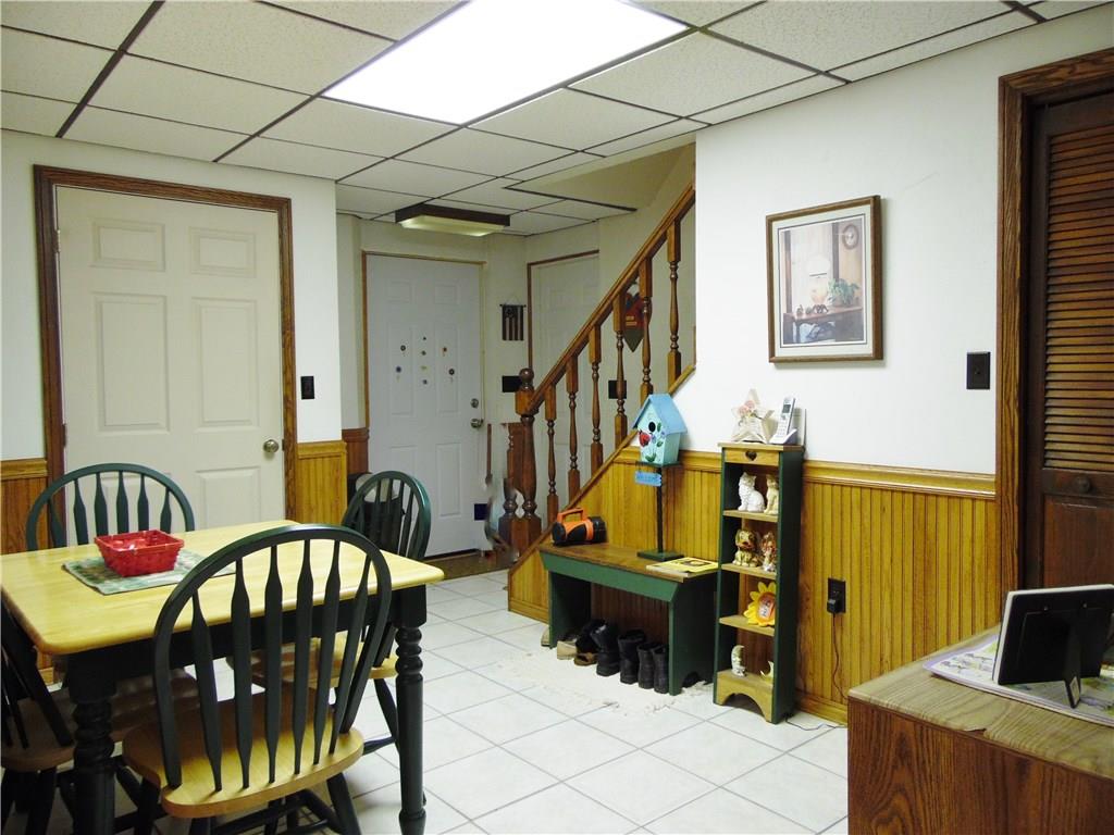 185 Bonniebrook Road Butler, PA 16002 - Photo 17 of 25 Gallery Image 17