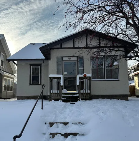$265,000 | 976 Lawson Avenue East, St. Paul, MN 55106