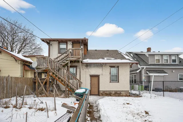 $265,000 | 976 Lawson Avenue East, St. Paul, MN 55106