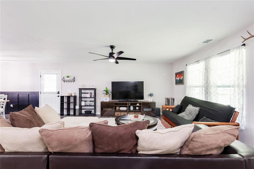 608 Wayside Road Rome, GA 30161 - Photo 5 of 26