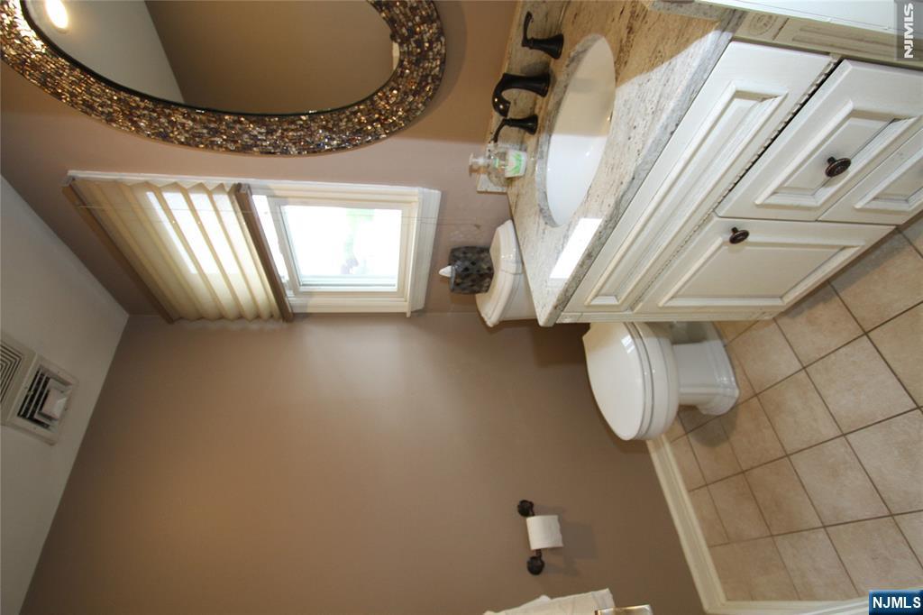 7 Stuart Street Waldwick, NJ 07463 - Photo 23 of 49
