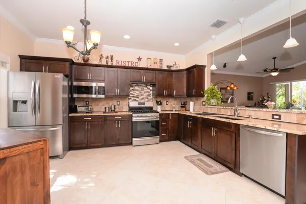 $2,700 | 329 Northwest Treeline Trace, Port St. Lucie, FL 34986