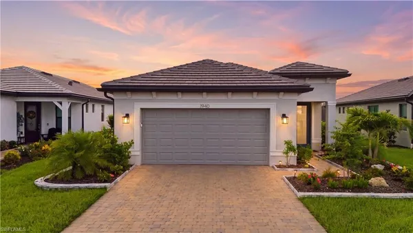 $599,000 | 1940 Sierra Court, Naples, FL 34120