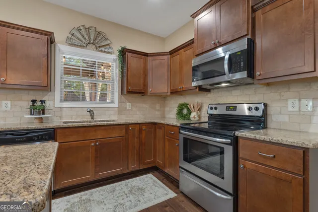 $469,000 | 9 Marvin Gardens, Sharpsburg, GA 30277