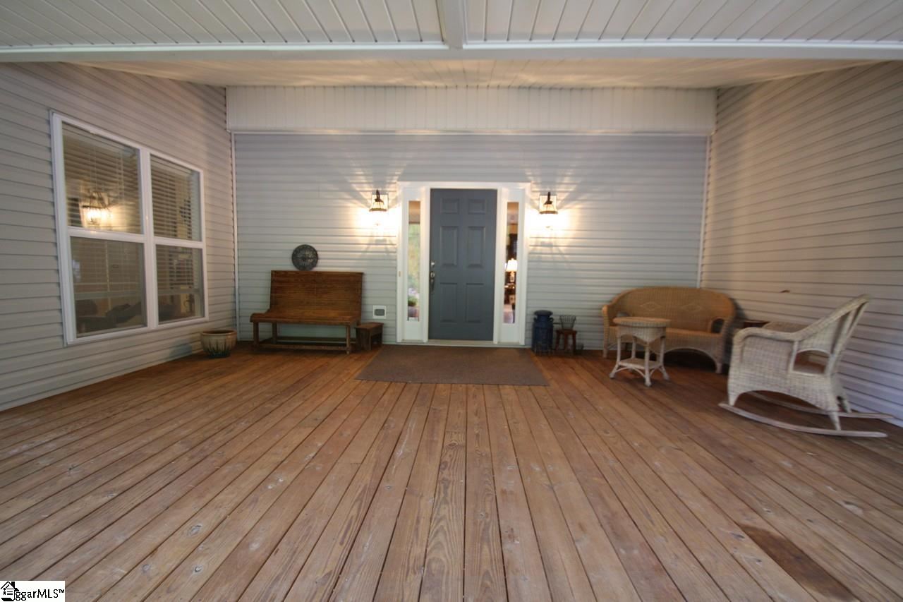 954 Goodwin Bridge Road Travelers Rest, SC 29690 - Photo 5 of 26