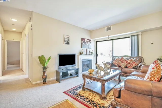 $524,900 | 3507 Buttonwood Terrace, Unit 203, Fremont, CA 94536