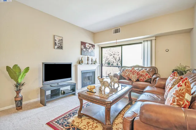 $524,900 | 3507 Buttonwood Terrace, Unit 203, Fremont, CA 94536