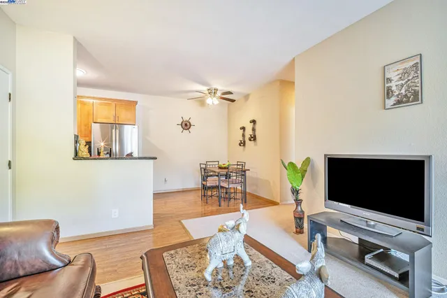 $524,900 | 3507 Buttonwood Terrace, Unit 203, Fremont, CA 94536