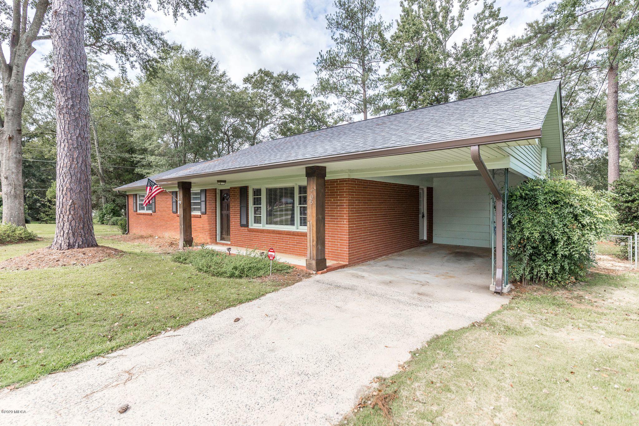 706 Moseley Road Byron, GA 31008 - Photo 1 of 53 706 Moseley Rd 7