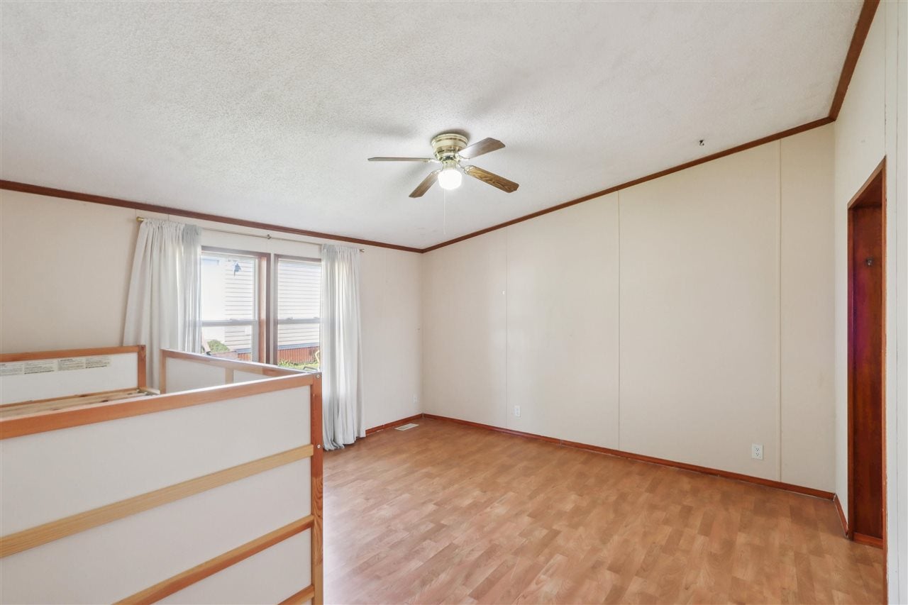 718 Bay Ridge Drive Iowa City, IA 52246 - Photo 10 of 23 Gallery Image 10