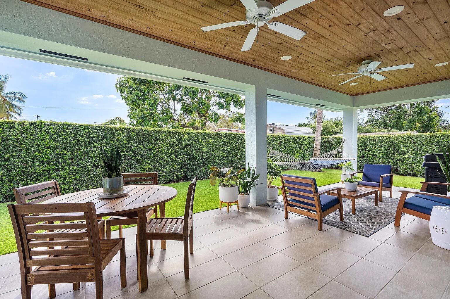 1420 High Ridge Road Lake Worth Beach, FL 33461 - Photo 21 of 28 f298fbec1f1c6aa34d48aeb36f1e1c1b-uncropp