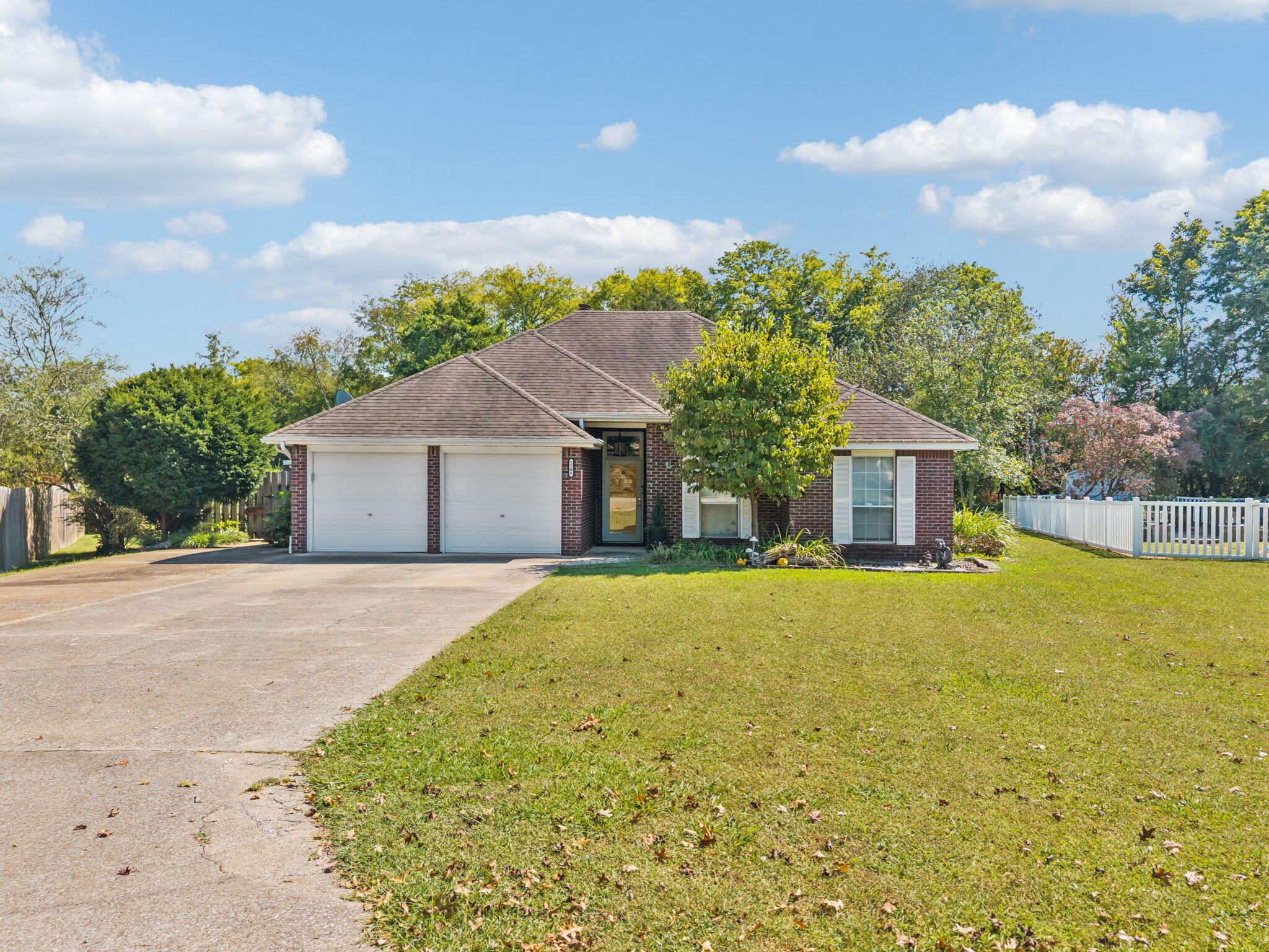 2506 Standifer Oaks Road Chattanooga, TN 37421 - Photo 1 of 42 1-2506 Standifer Oaks Rd Chattanooga -