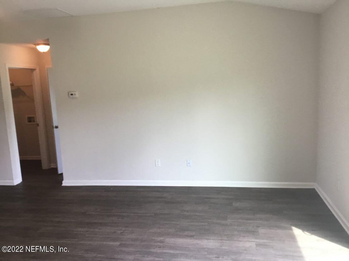 8772 Kaye Lane Jacksonville, FL 32244 - Photo 5 of 11 7ff416d4-ce73-41fe-be2c-1a50ba9a23ab