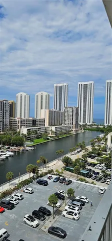 $269,900 | 500 Bayview Drive, Unit 1117, Sunny Isles Beach, FL 33160