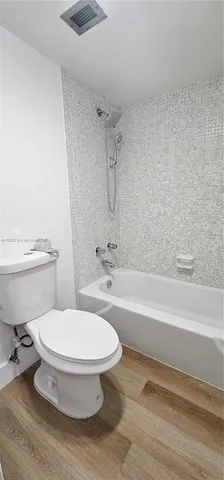 $269,900 | 500 Bayview Drive, Unit 1117, Sunny Isles Beach, FL 33160