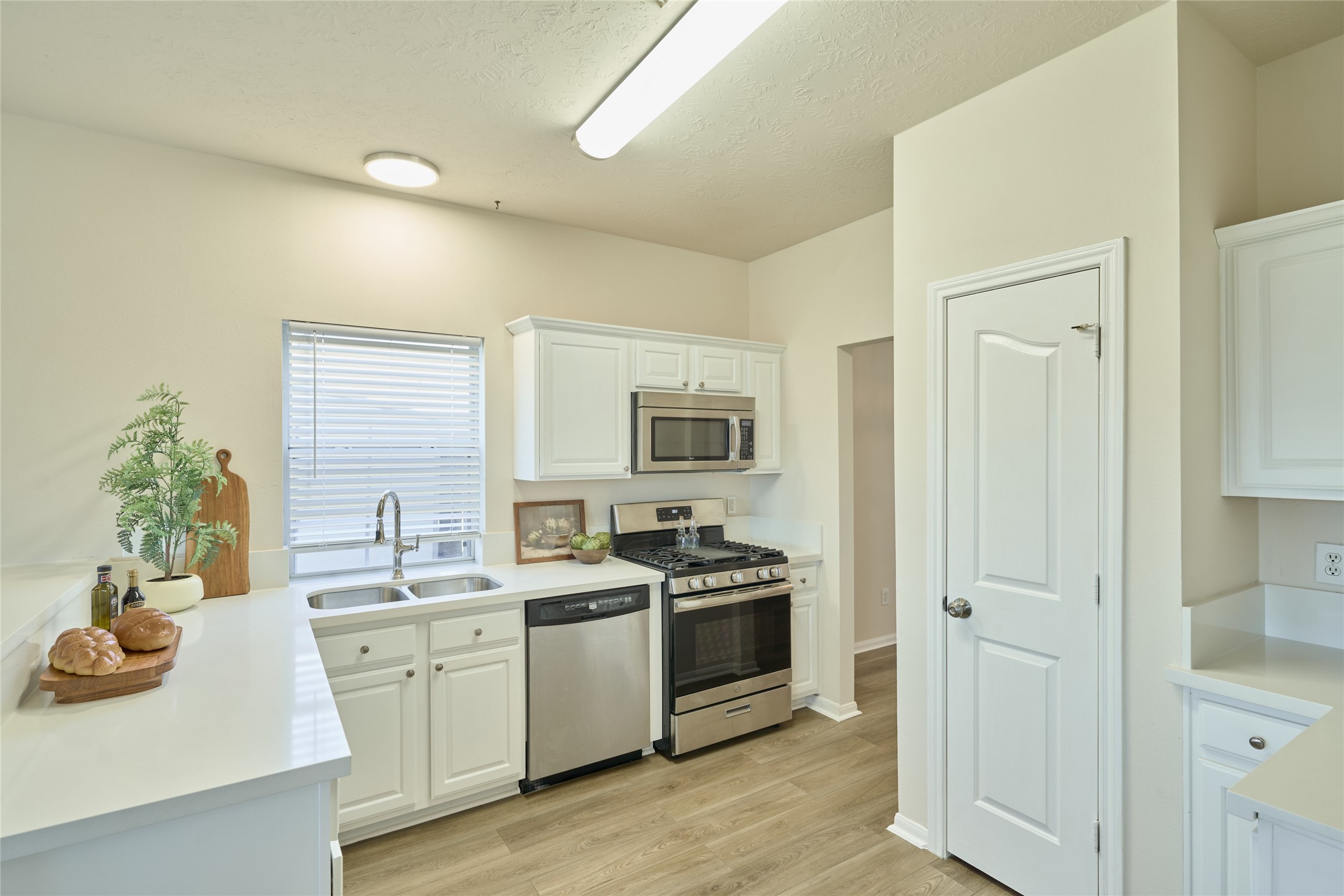 2823 Autumn Springs Lane Spring, TX 77373 - Photo 19 of 44