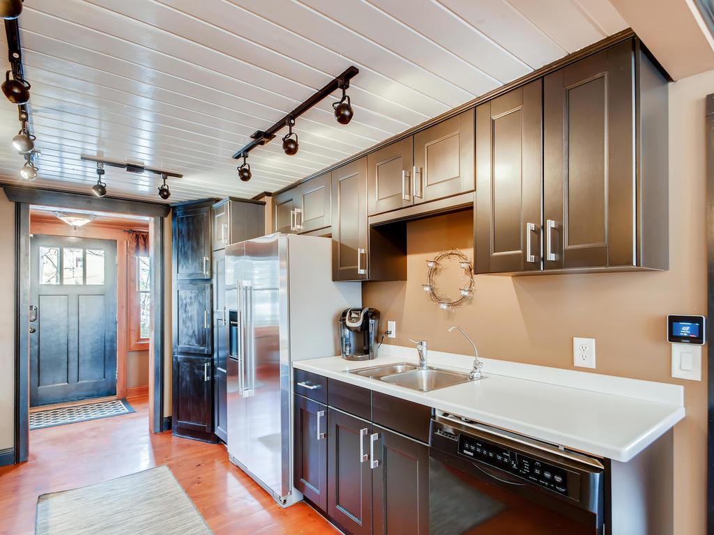 3652 Kings Point Road Minnetrista, MN 55331 - Photo 8 of 41 Gallery Image 8