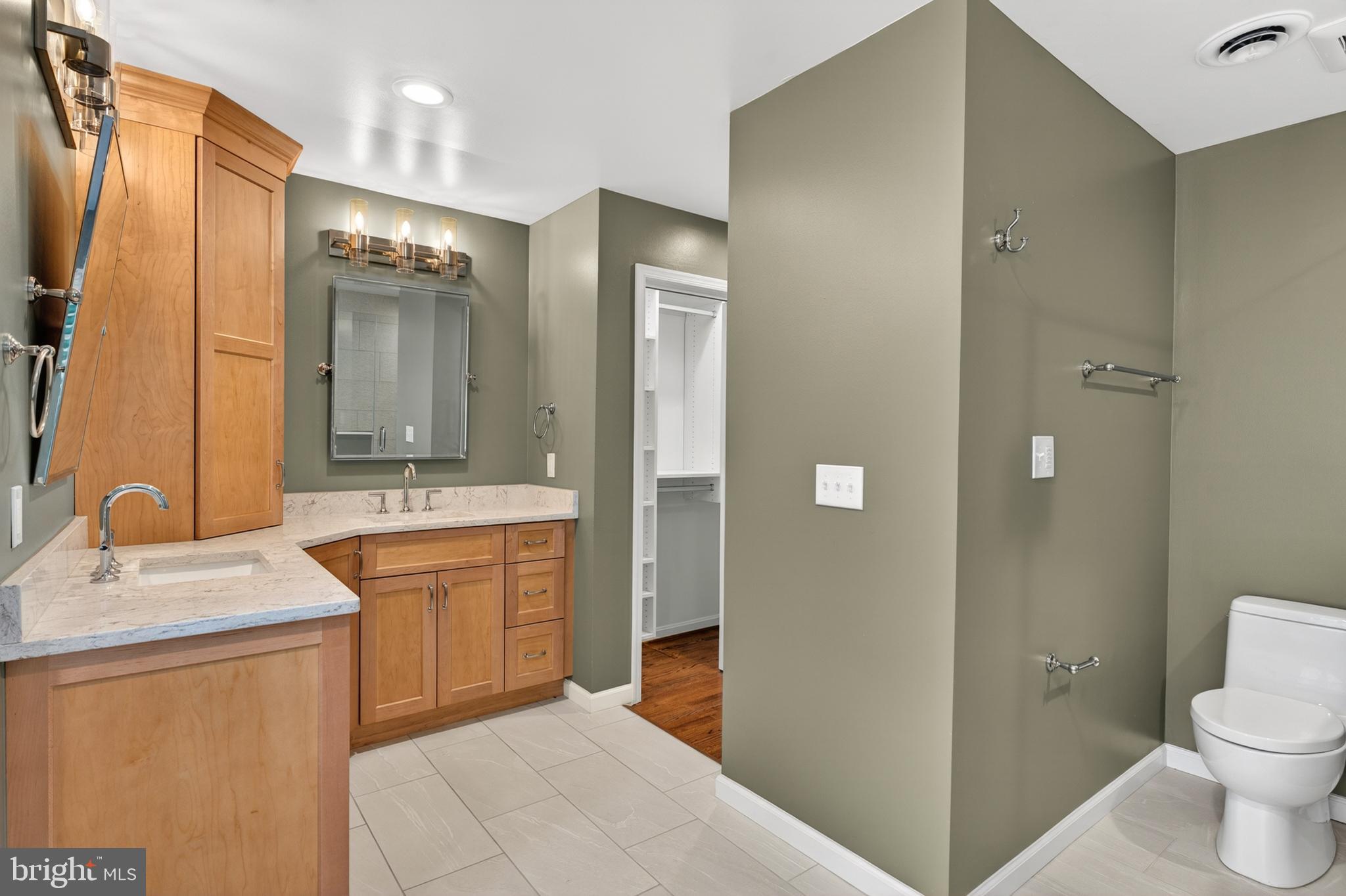 6 Nearfield Road Lutherville-Timonium, MD 21093 - Photo 43 of 71 Ample cabinetry